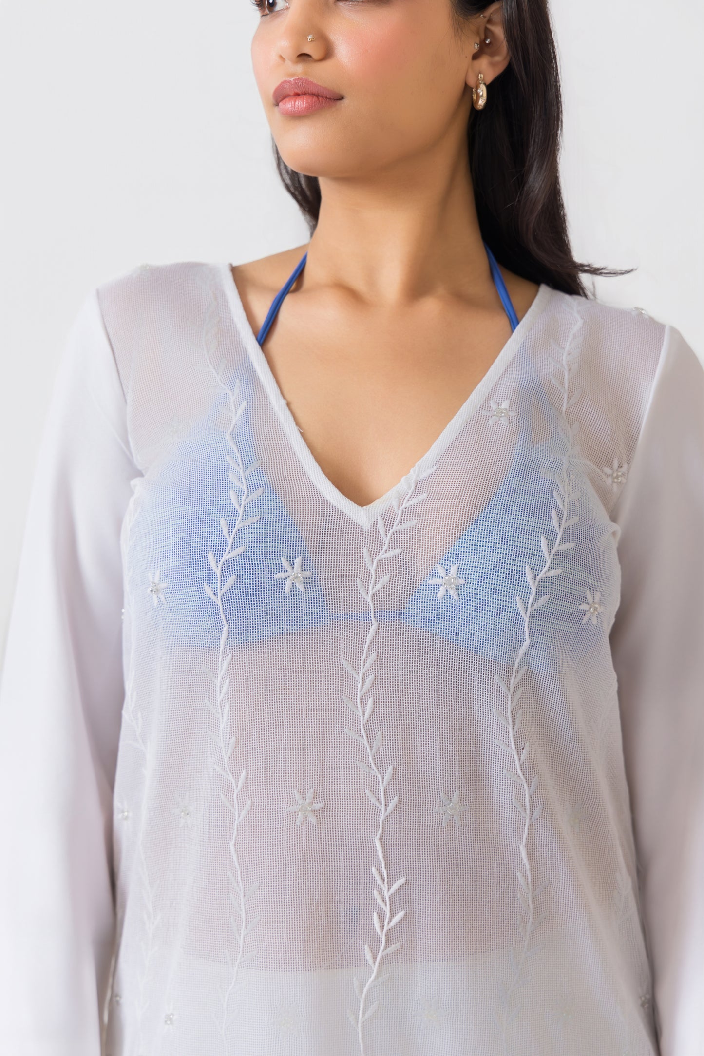 Thea Coverup